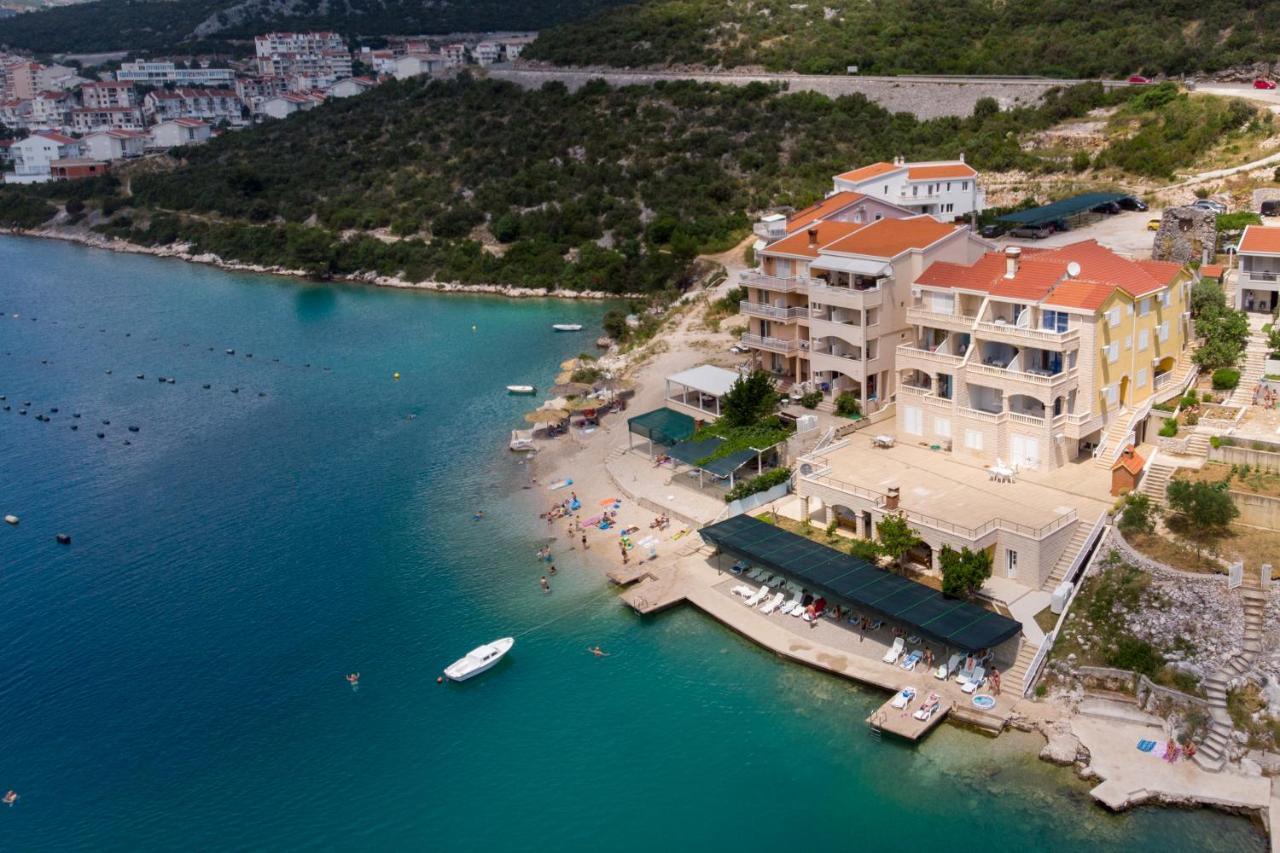 Villa Jazina Pavlovic 内乌姆 外观 照片